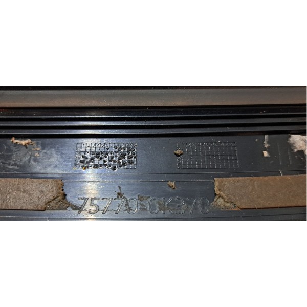 Friso Do Capo Hilux 16/20 Original