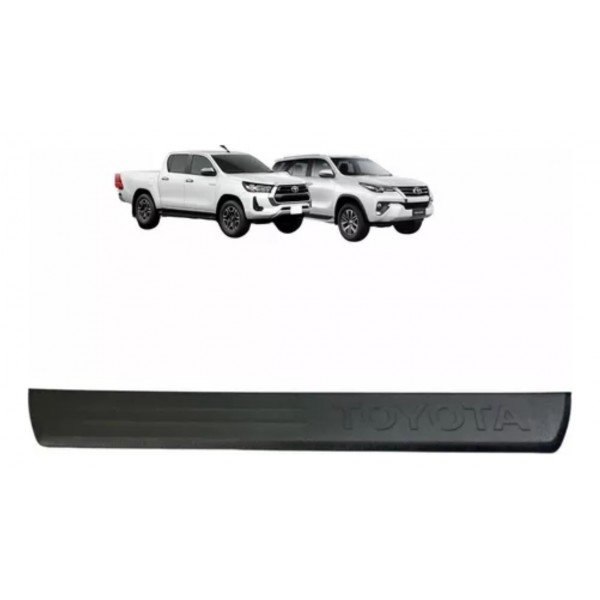 Soleira Porta Dianteira Esquerda Hilux Sw4 2016-23 Original