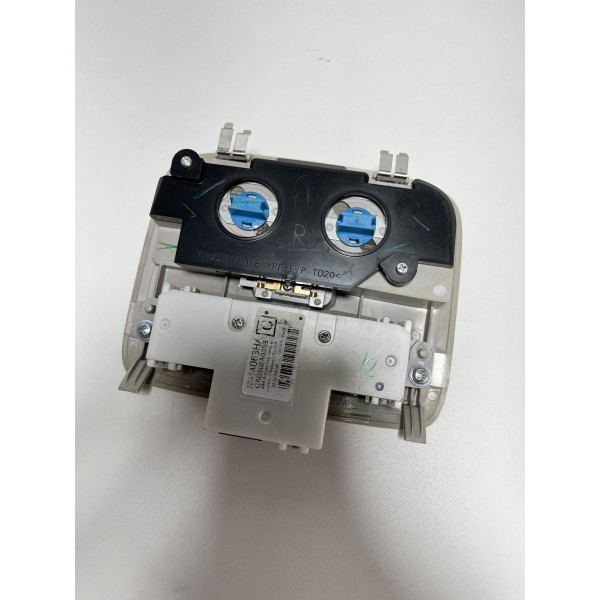 Luz Cortesia L200 Triton 2019/2023 Original