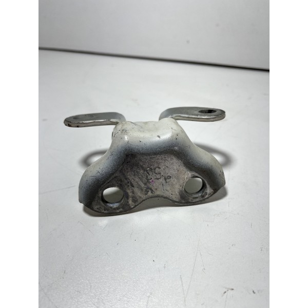 Dobradiça Inferior Dianteira Esquerda Hilux Sw4 16/20 Orig