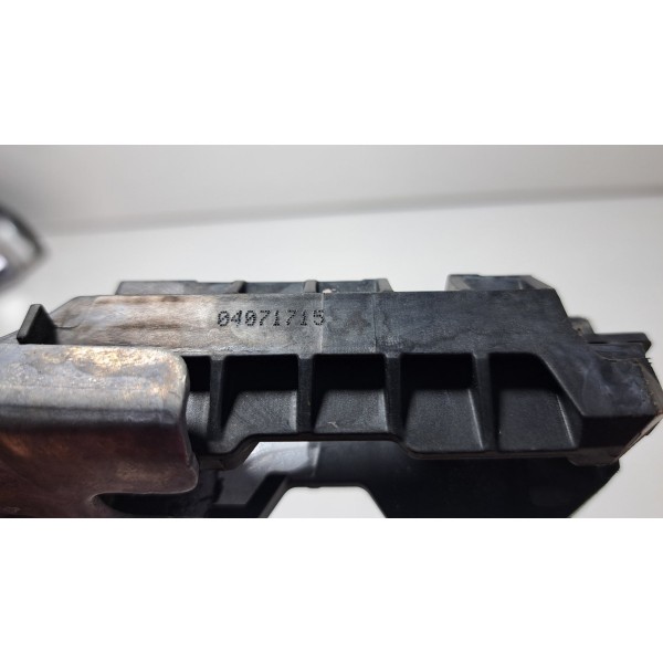 Suporte Maçaneta Externa Diant Direita Hilux Sw4 15/20 Orig