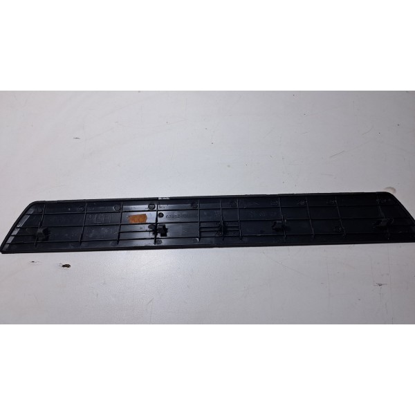 Soleira De Porta Dianteira Esquerda Hilux 2016/2023 Original