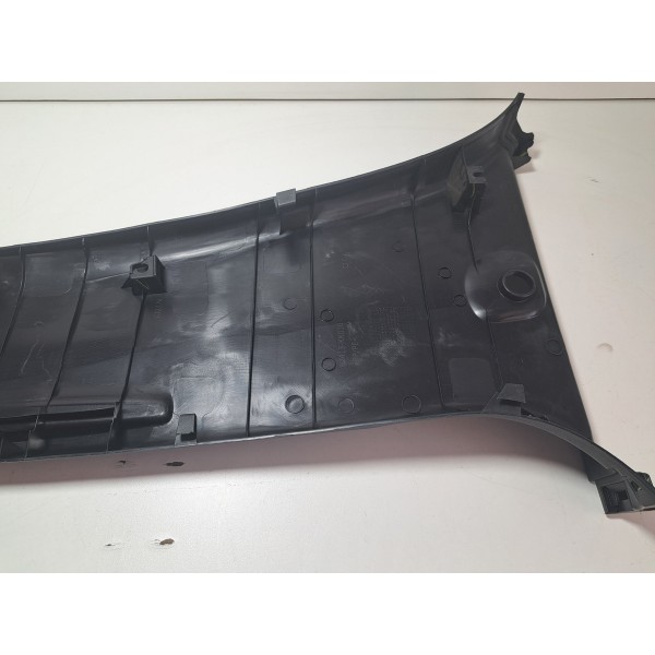 Acabamento Coluna Inf. Direito Hilux Srv 2016/2021 Original