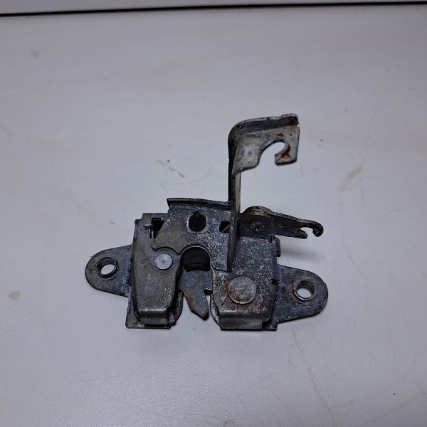 Fechadura Tampa Traseiro Direito Hilux 2009/2015 Original