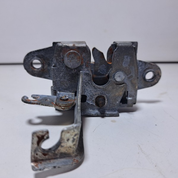 Fechadura Tampa Traseiro Direito Hilux 2009/2015 Original