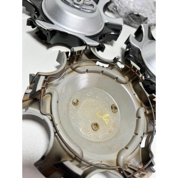 Calota Toyota Hilux Srx/sw4 2016/19 Original (unid)